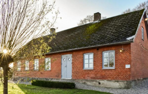 Lovely Home In Skivarp With Wifi Skivarp